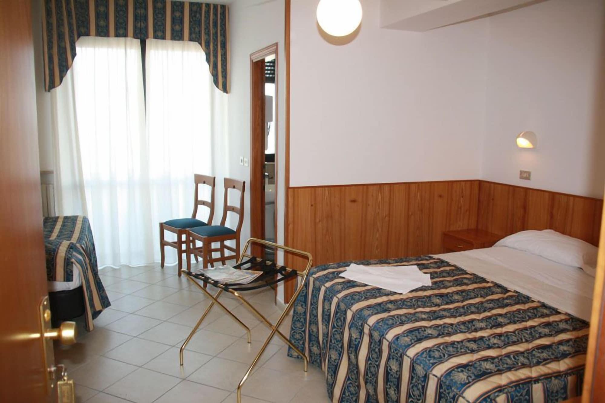Hotel Genzianella Cervia Exterior photo