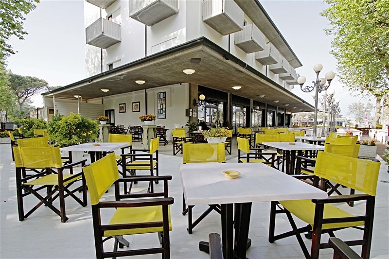Hotel Genzianella Cervia Exterior photo