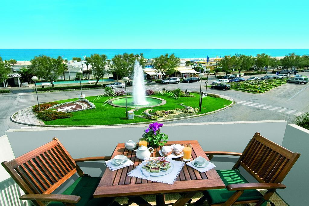 Hotel Genzianella Cervia Exterior photo