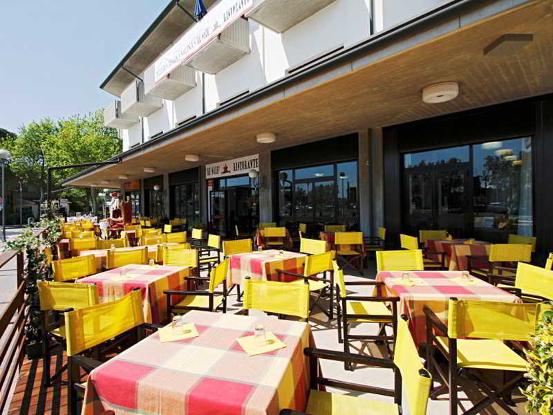 Hotel Genzianella Cervia Exterior photo
